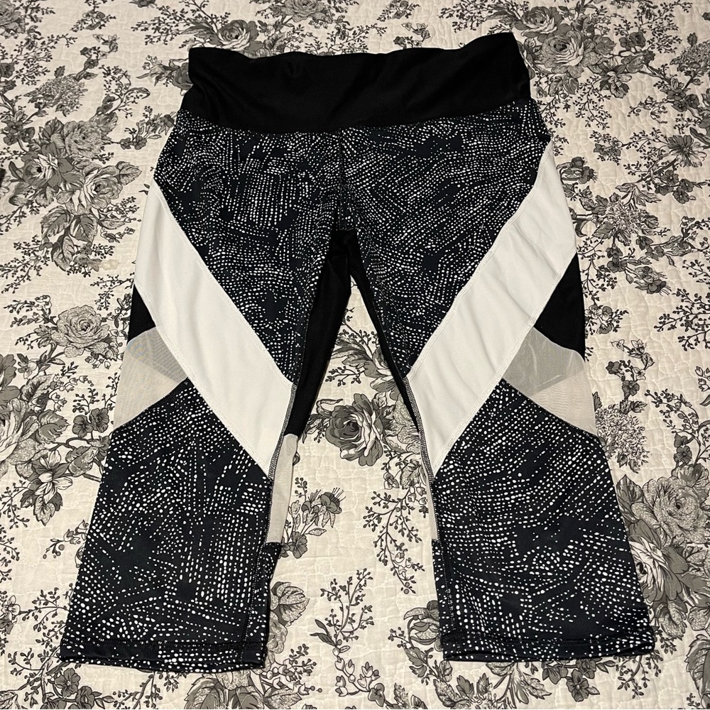 XL Xersion capri leggings